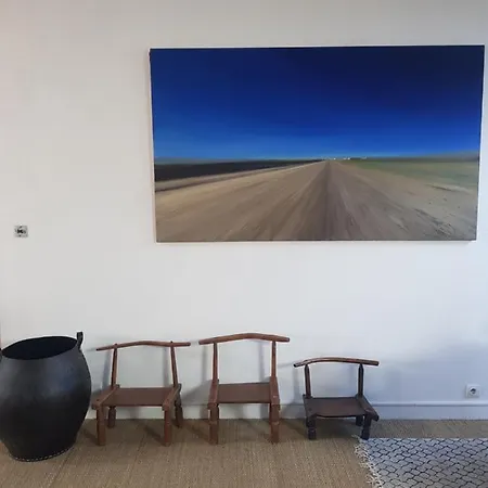 Apartment La *